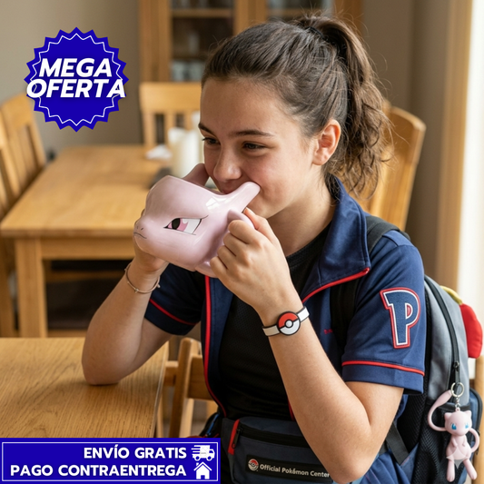 Mewtwo Mug: Taza de porcelana con diseño de Mewtwo para fans y coleccionistas.